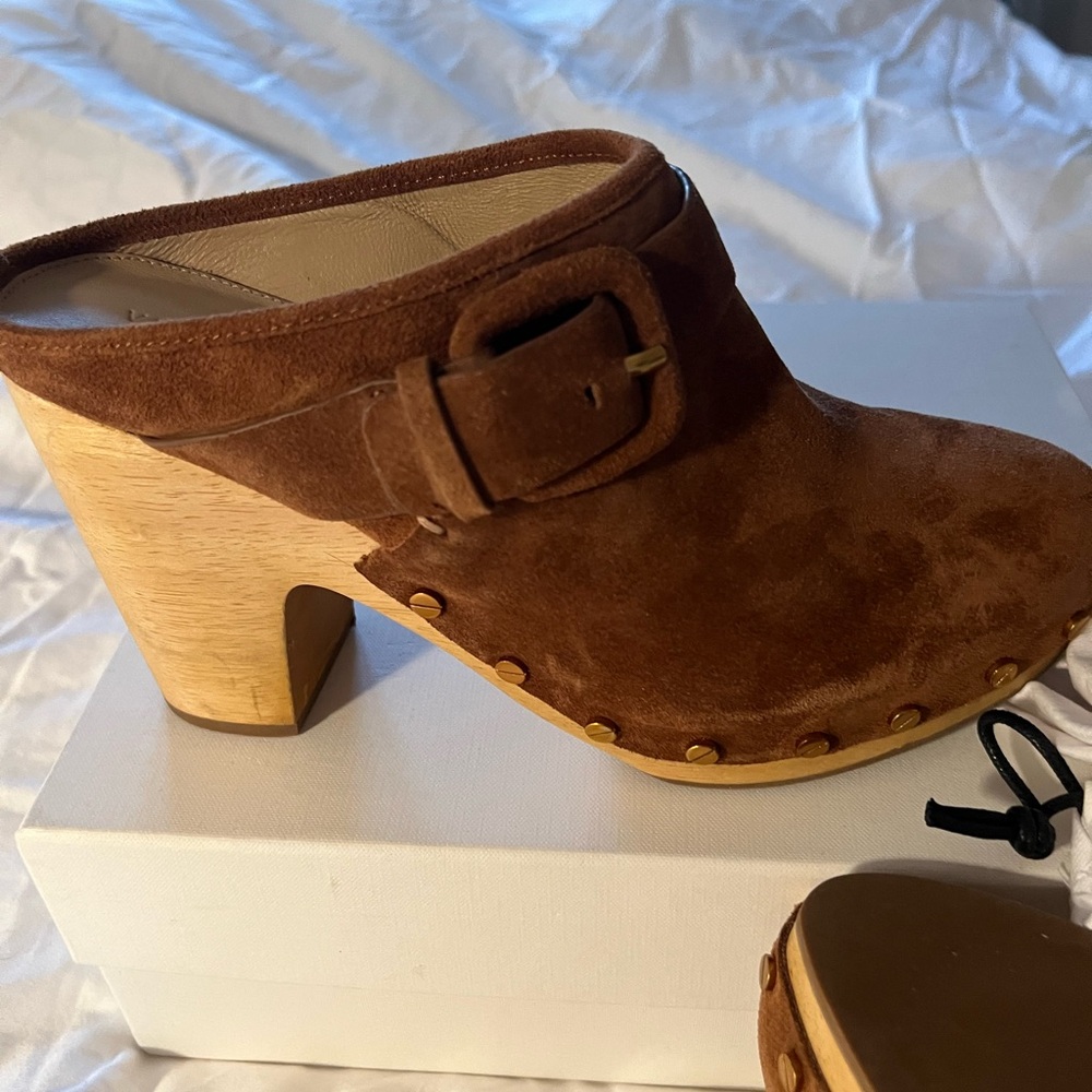 New Veronica Beard, brown suede clog sz 8
